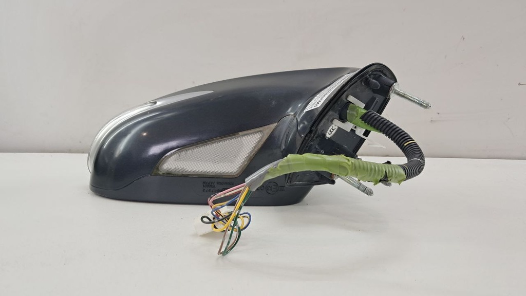 E13027373 8790153090B0_3