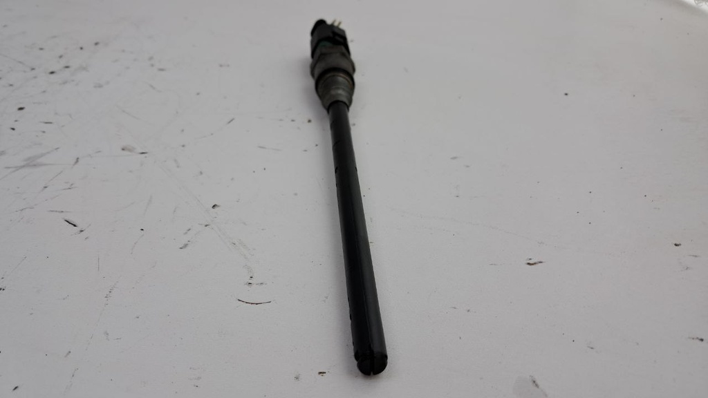 Датчик тиску масла Peugeot 207 1.4 16V 2006-2013 рр. 96546136