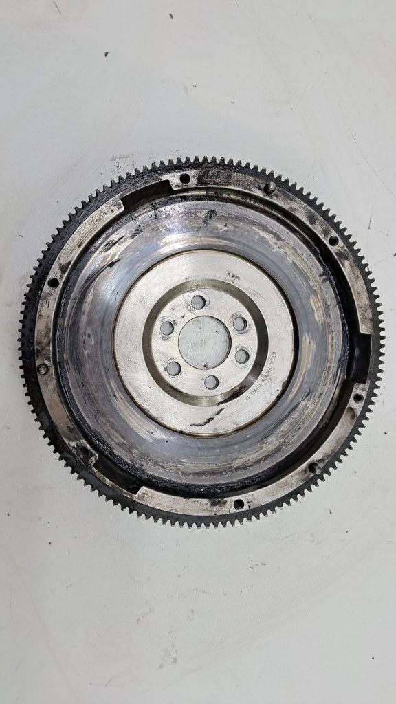 Маховик двигуна Skoda Octavia A5 1.4 FSI 2004-2013 рр 03C105273K