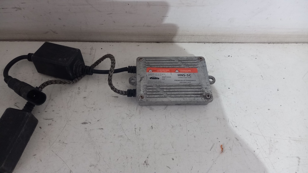 Блок розпалу ксенону Volvo V70 Ballast 2013 HNS-5C