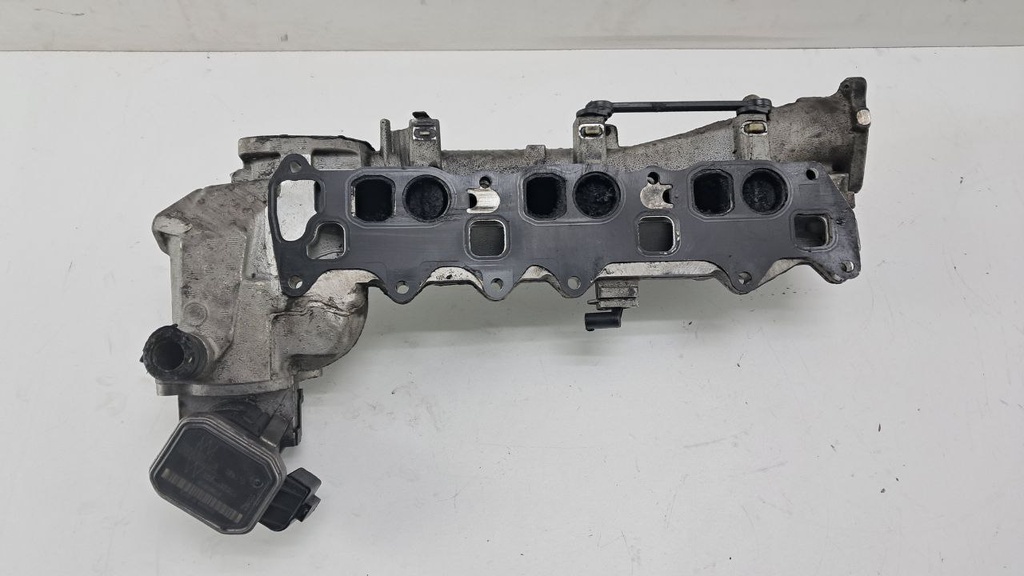 Колектор впускний Mercedes OM642 W203 W211 W164 3.0D V6 2005-2011 A6420903337