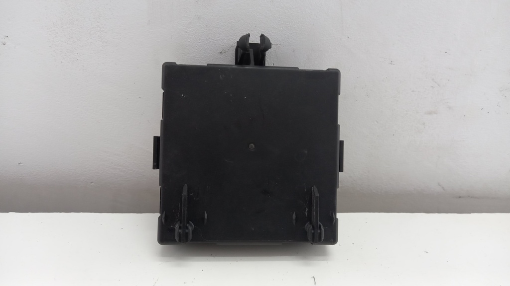 Блок управления двери Mercedes W212 S212 W204 C207 A2129004314