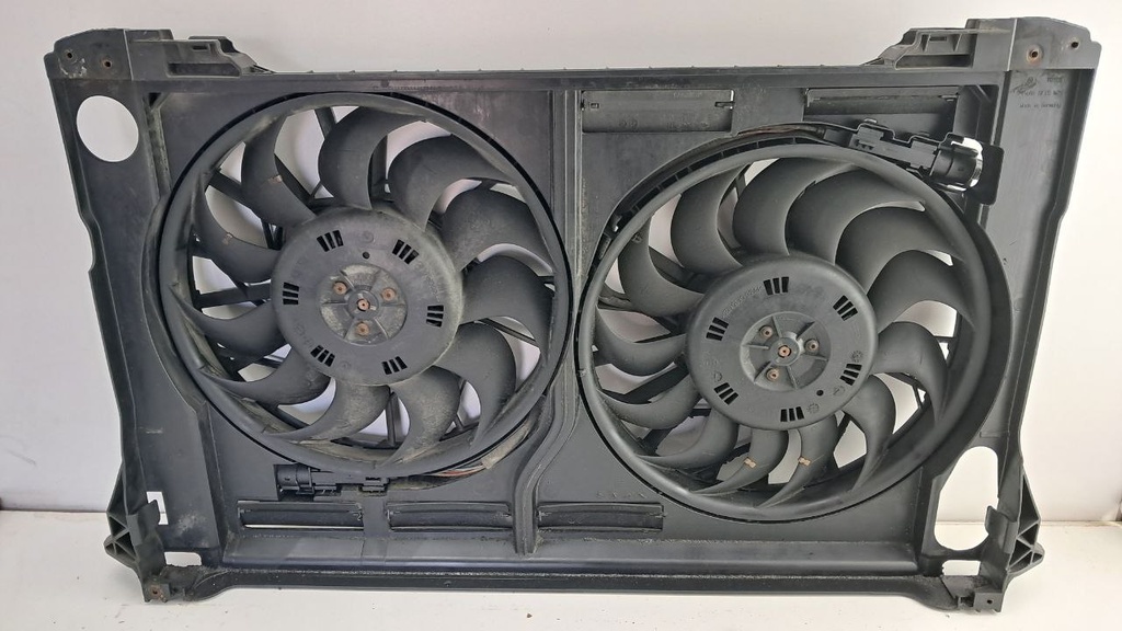 Вентилятор Audi A8 D3 4.2 2007 4E0121205B