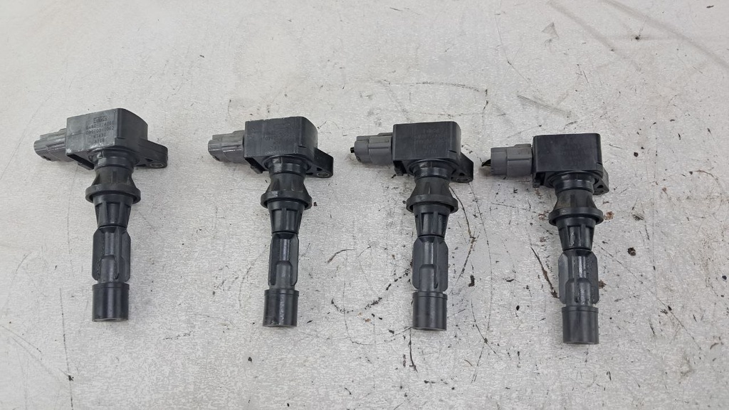 Котушки запалювання Mazda 6 GH 2.0 MZR LF-DE 6M8G12A366