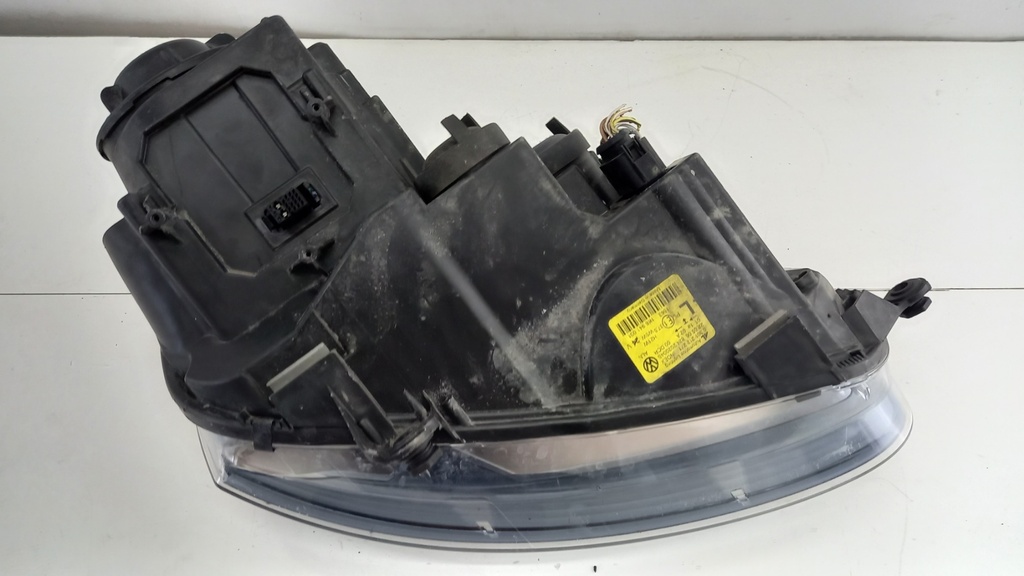 Фара ліва Volkswagen Golf Jetta V 2003-2008 1K6941031