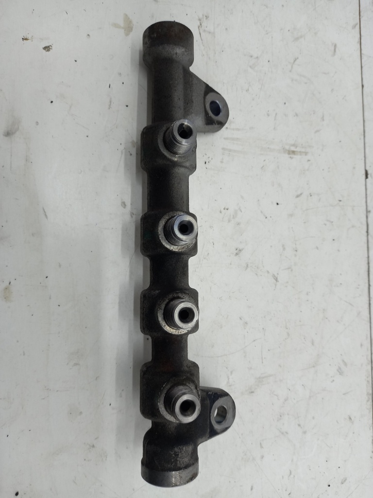 Паливна рампа Fiat Doblo 1.6 Multijet 2010-2015 рр. 55215208