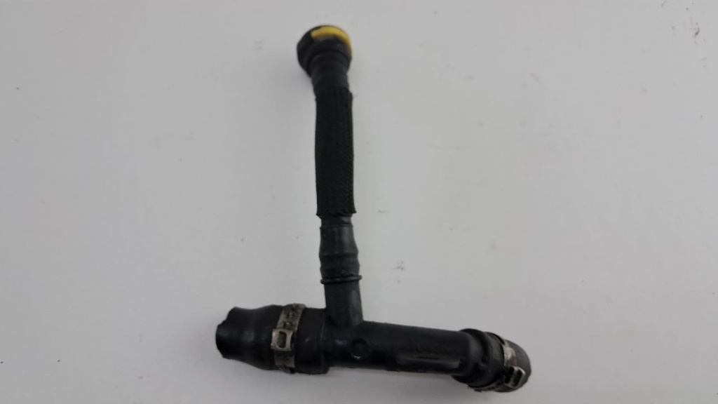 Маслозаливная горловина Citroen Peugeot 2.0 HDI 9671044880