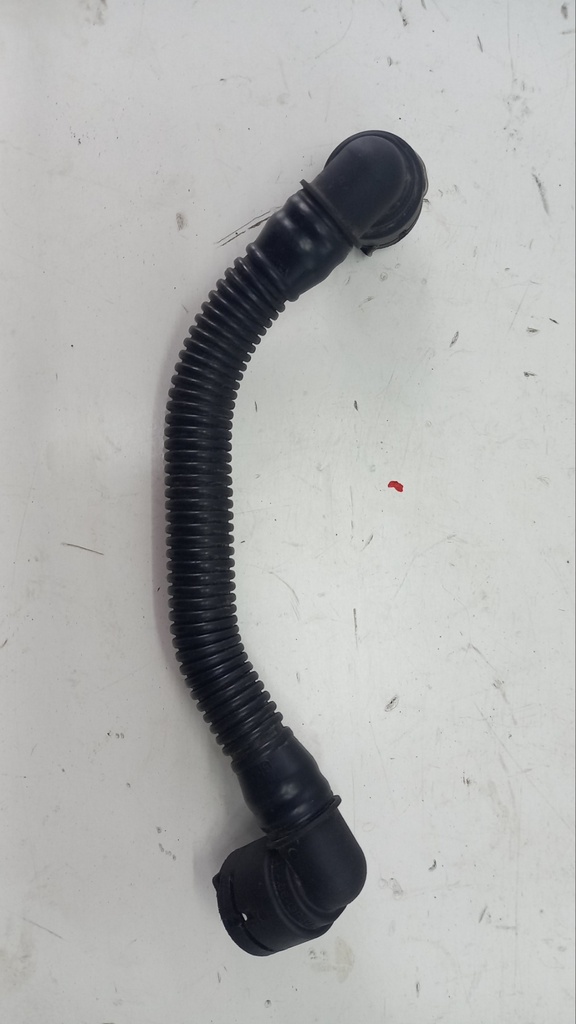 Патрубок вентиляции картерных газов Opel Insignia 2008-2013 гг 55556495