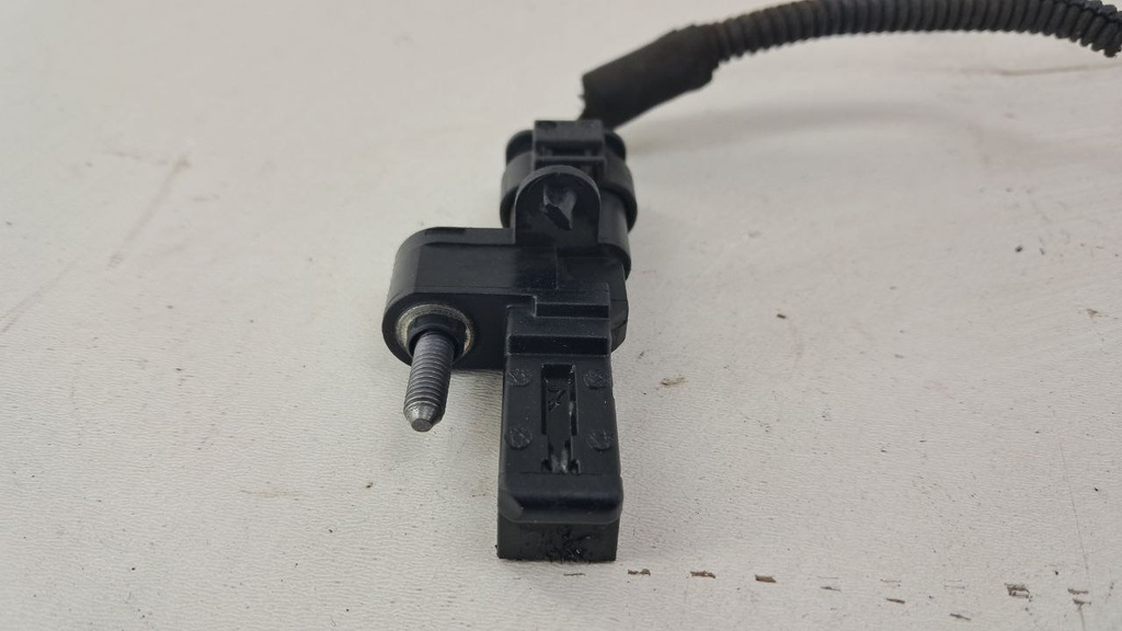 Датчик положения коленвала Peugeot 207 1.6 16V 2006-2013  V756175380