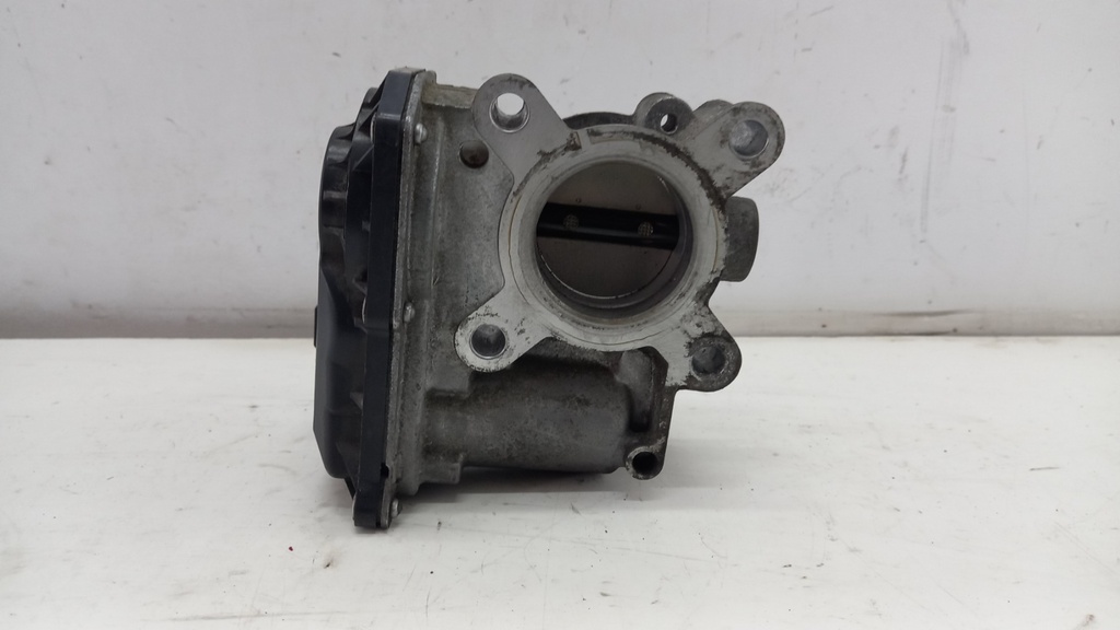 Дроссельная заслонка Renault Megane IV 1.2 TCE 2015-2022  H8201171233