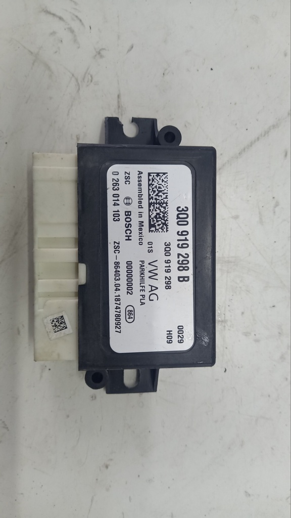 Блок управления парктрониками Volkswagen Tiguan 16V 2019  3Q0919298B