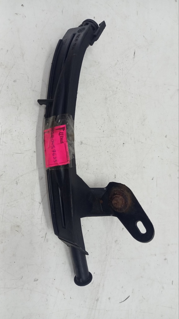 Корпус масляного щупа Renault Master 2 2003-2010  8200457623