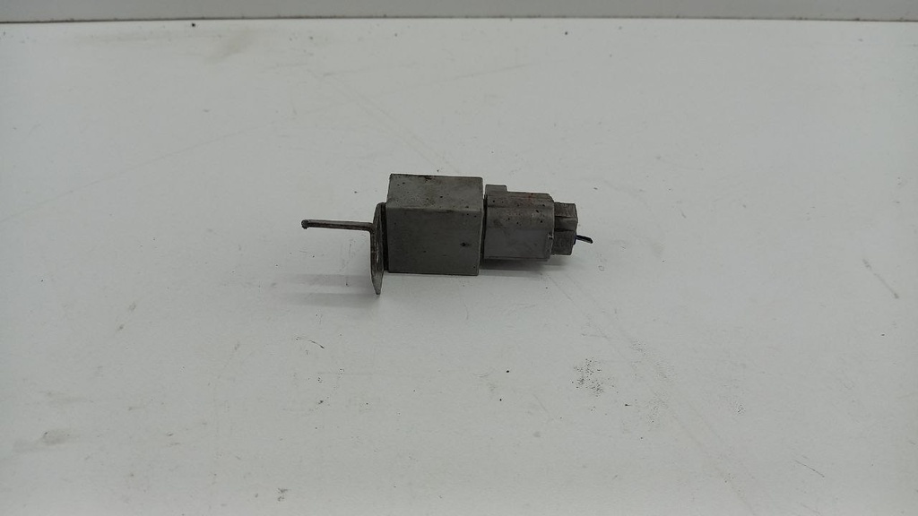 Конденсатор Toyota Corolla Verso 1.8 16V 2004-2009 рр. 9098004165