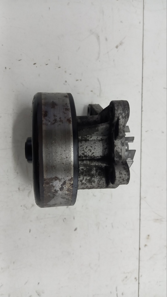 Водяний насос Nissan Qashqai X-Trail 2.0i 2013 рр. 5380524100