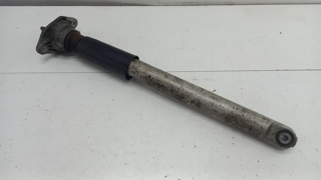 Амортизатор правий лівий задній Porsche Panamera 970 2010-2015 97033316107