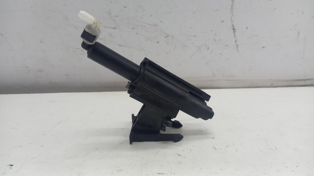 Форсунка омывателя фары Ford Kuga 2 1.5 ecoboost 2015 гг BM5113L014AC