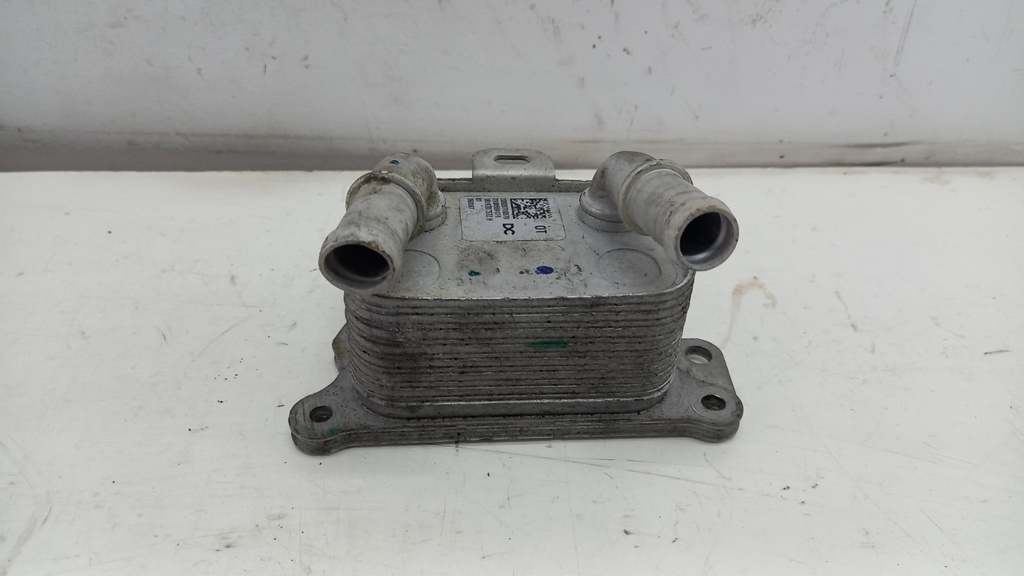 Радіатор масляний Nissan Qashqai II 1.3 2013-2021 213055917R