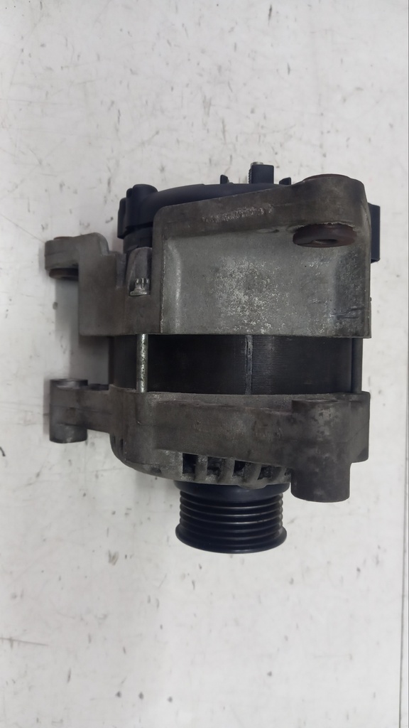 Генератор Chevrolet Aveo Opel Corsa 1.2 16V 2012 13579664