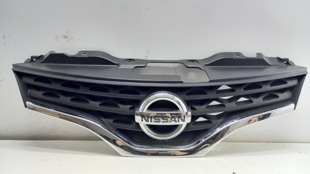Решітка Nissan NV 200 2011-2020 62312BJ00H