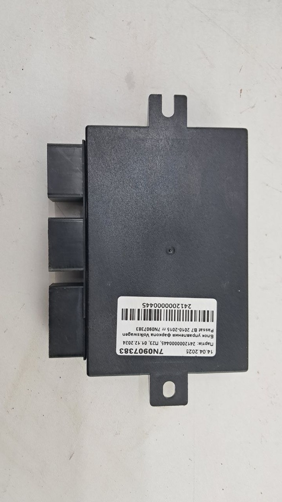 Блок управления фаркопа Volkswagen Passat B7 2010-2015  7N0907383