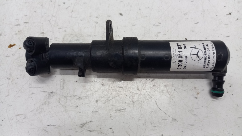 Форсунка омывателя фары левой Mercedes W221 2010 гг A2218600147