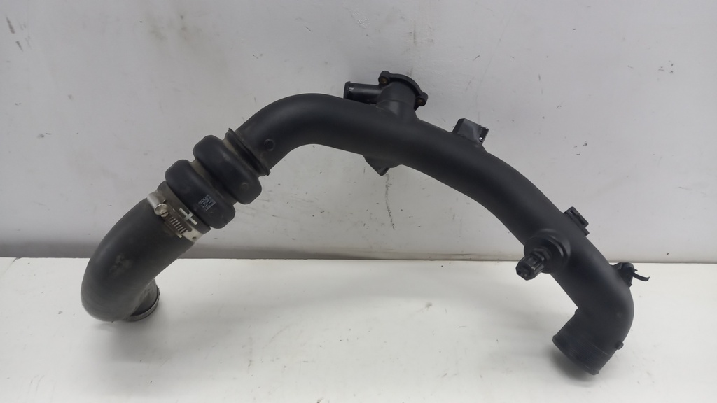 Патрубок інтеркулера Ford Kuga 1.5L ECOBOOST 16V 2012-2019 рр. F1F16C646AC