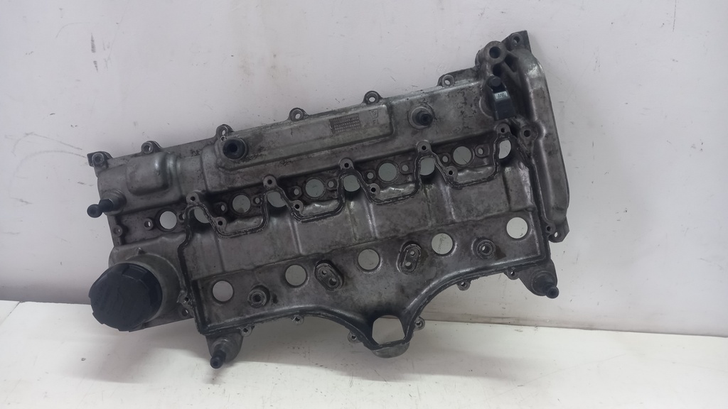 Крышка головки блока Volvo XC90 2.4 D 2004  08692397