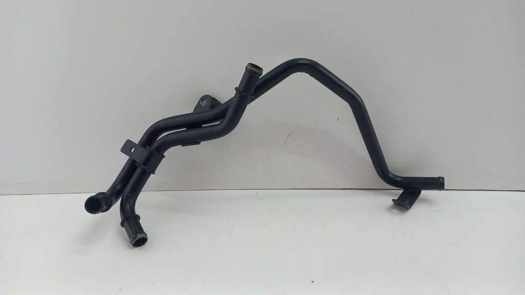 Трубка Volkswagen Golf 5 1.4 TSI 2008 рр 03C121070D