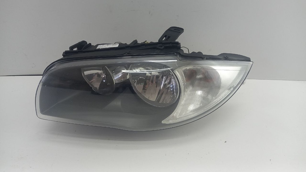 Фара левая BMW 1 E87 E81 2004-2011 63117249649