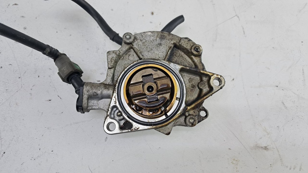Вакуумный насос Peugeot 207 1.6 16V 2006-2013 757081380