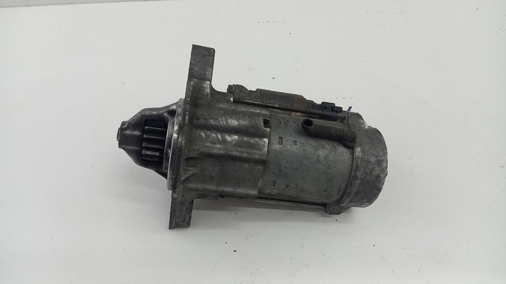 Стартер Toyota Yaris 1.3 16v 2006-2011 рр 281000Y020