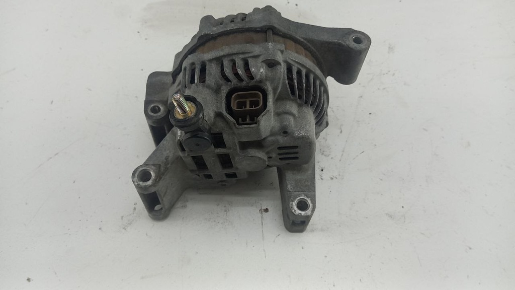 Генератор Mazda 6 2.0i 2006 LF50 A3TG1391A