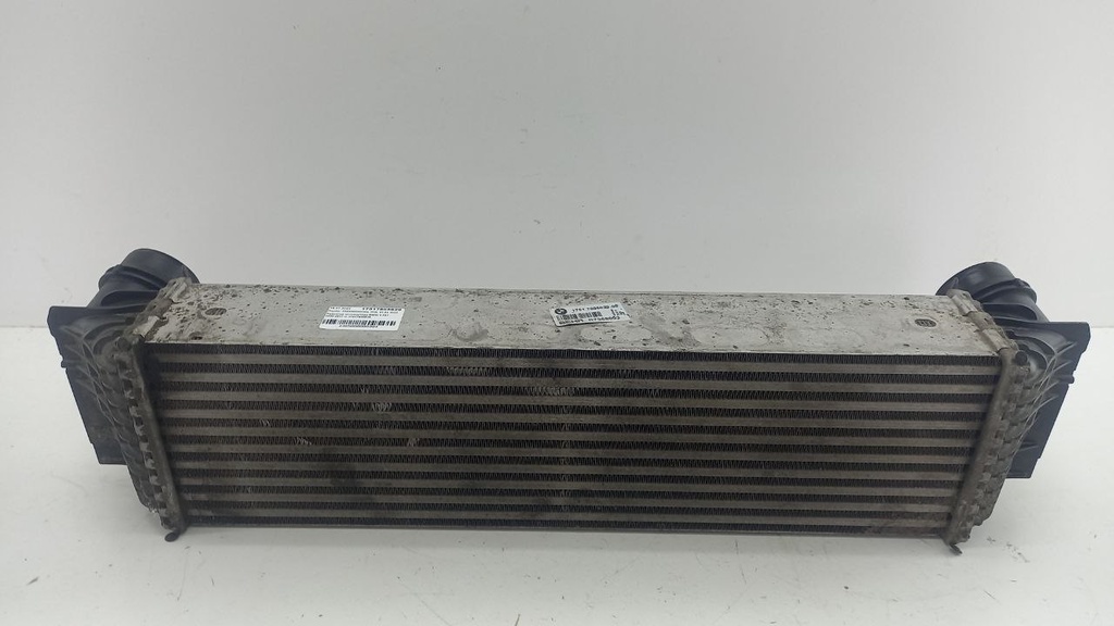 Радіатор інтеркулера BMW 5 F07 2008-2017 рр. 17517805629