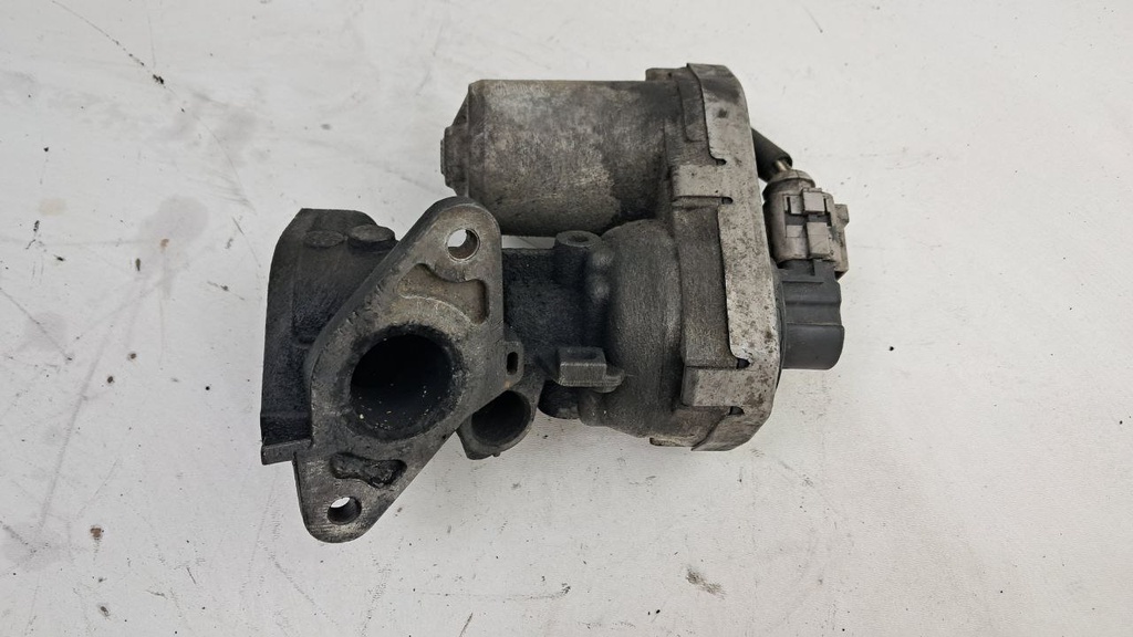 Клапан EGR Ford Transit 2.2 TDCI 2010 8C1Q9D475AA