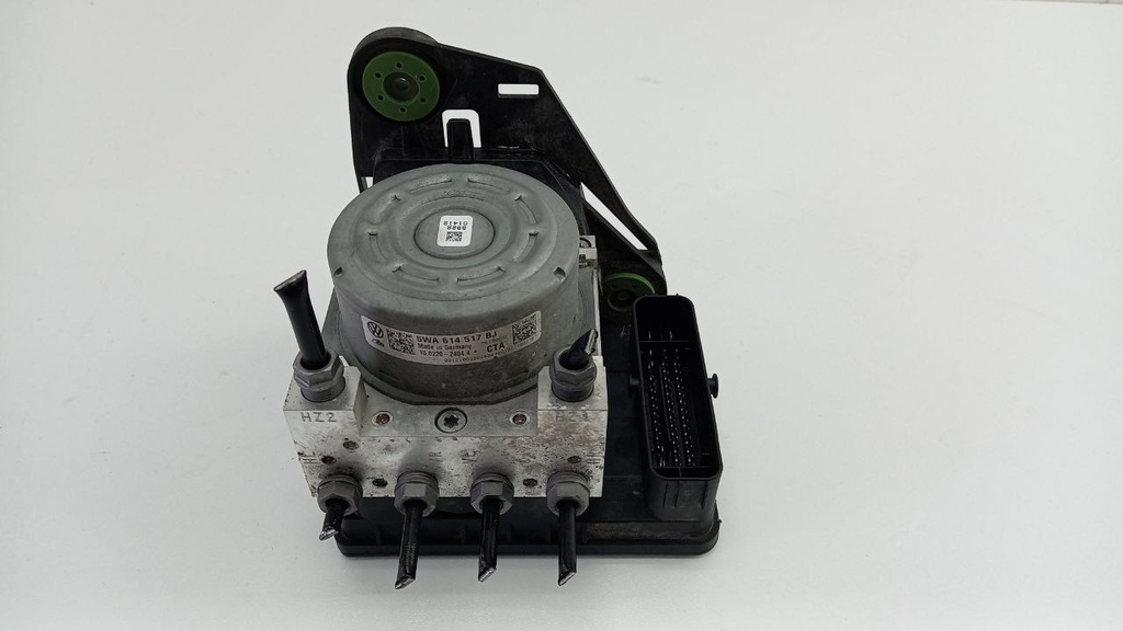 Блок ABS Volkswagen Golf VIII 2020 5WA614517BJ