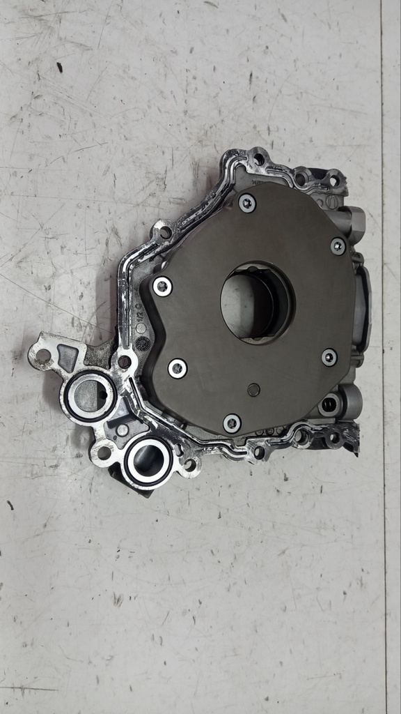 Масляний насос Peugeot Partner 1.6 HDI 2017 9813581580