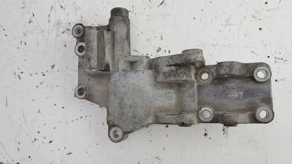 Кронштейн генератора Mitsubishi Lancer X 1.8i 2010  1801A067