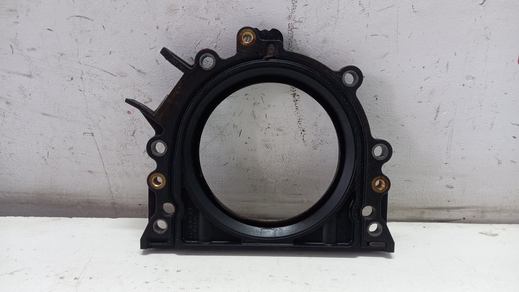 Сальник коленвала Volkswagen Passat B6 EcoFuel 1.4 TSI 2010  030103173A