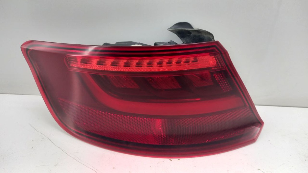 Ліхтар задній лівий Audi A3 S3 8V 2013-2020 8V4945095D