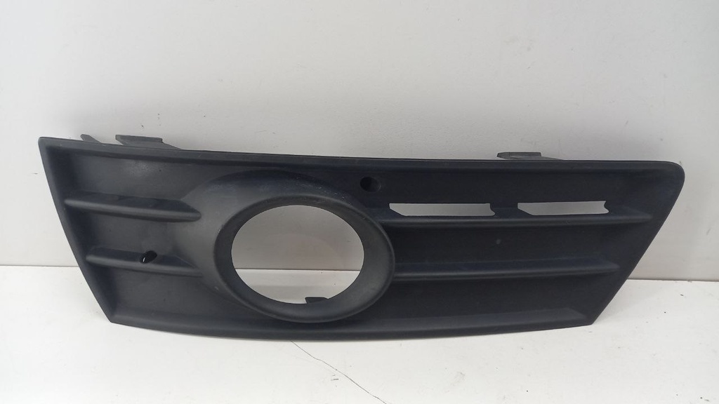 Решетка бампера левая Volkswagen Passat CC 2010  3C8853665C