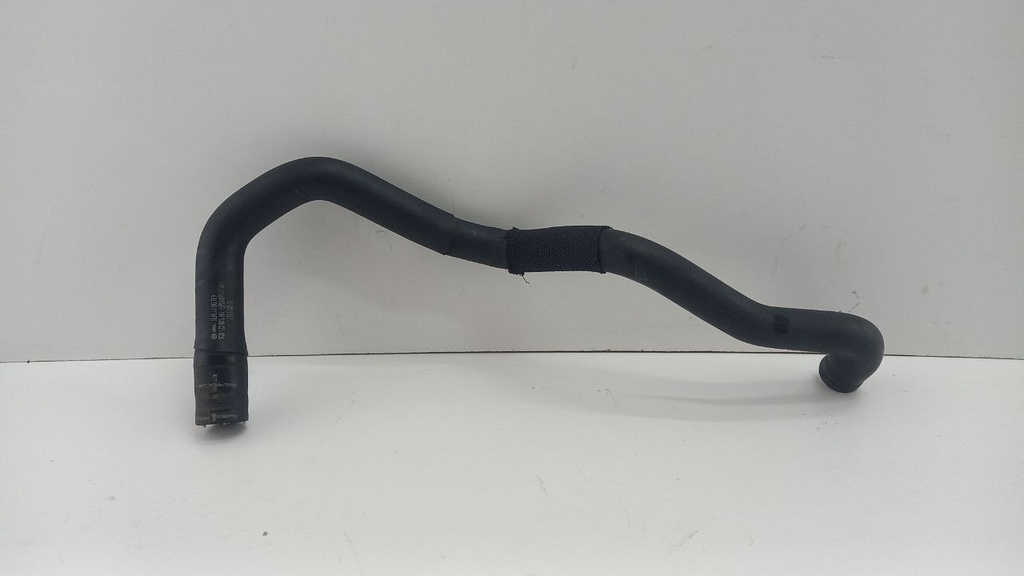 Патрубок системы охлаждения Volkswagen Golf 7 1.4 TFSI 2017 гг 5Q0122073AN