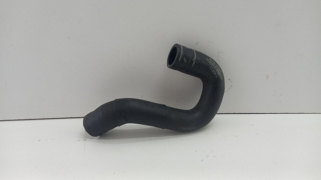 Патрубок радиатора Volkswagen Golf 7 1.4 TFSI 2017 гг  5Q0122051BD