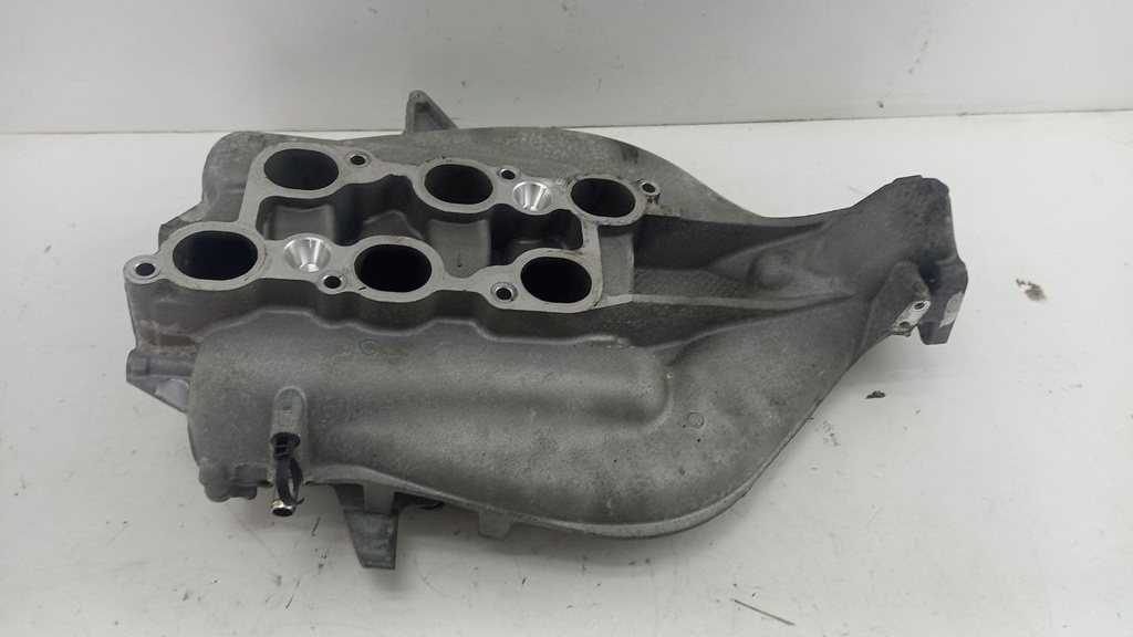 Колектор Cadillac CTS ll 3.6 LY7 2007-2011 рр. 12604027