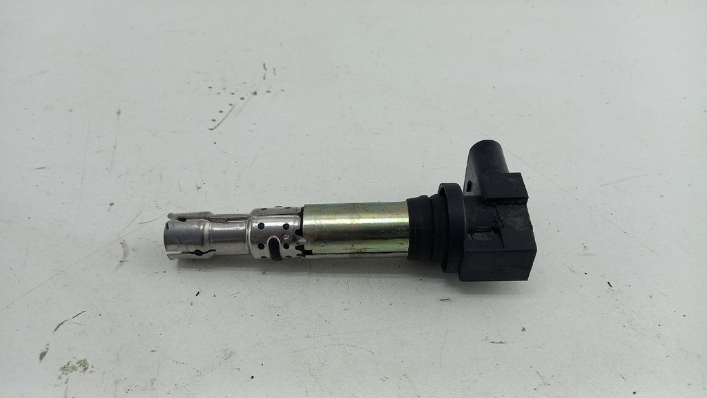 Катушки зажигания Volkswagen Golf 5 1.4 TSI GT 2007 036905715A