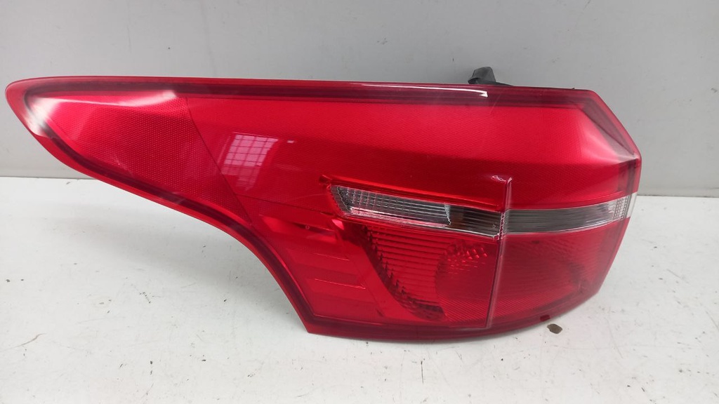 Ліхтар задній лівий Ford Focus 2014-2019 F1EB13405D
