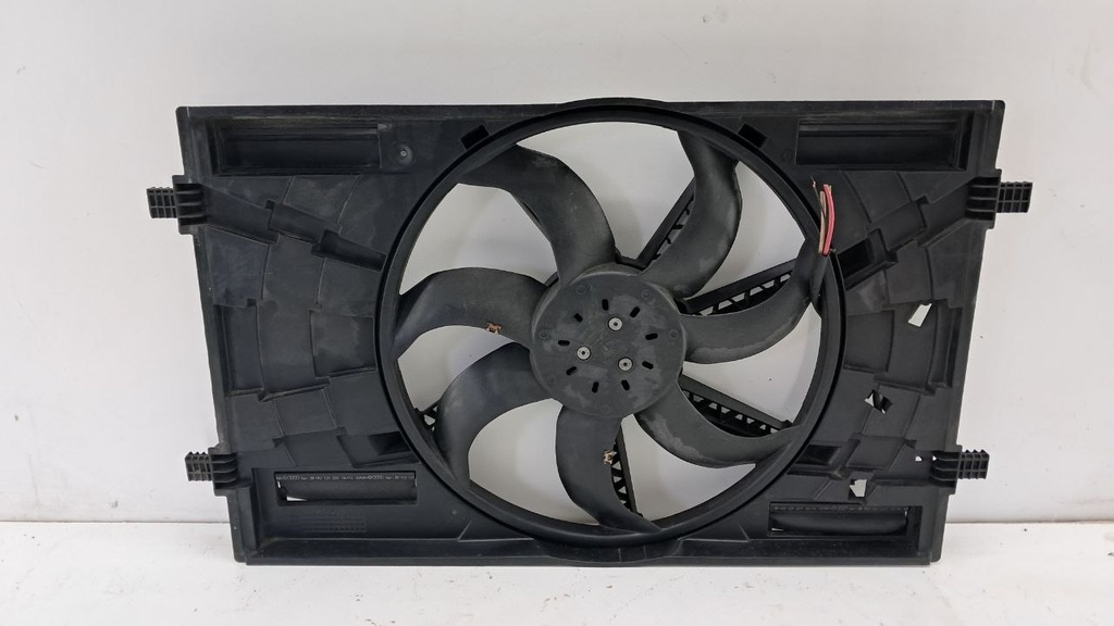 Вентилятор Seat Skoda Octavia A7 2013-2019 5Q0121207AG