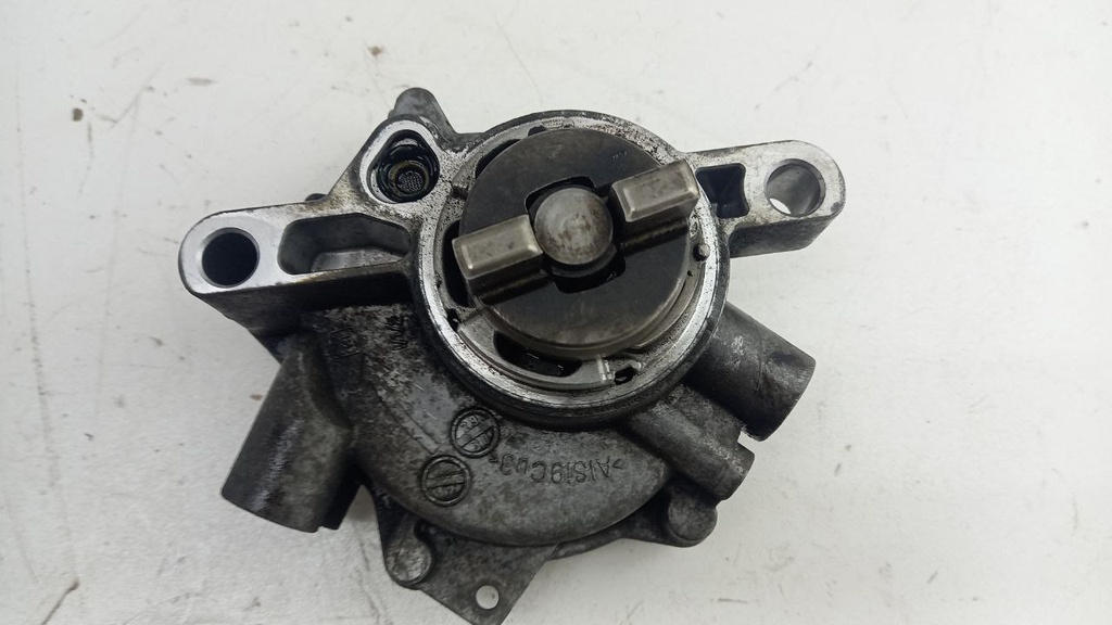 Вакуумный насос Ford B-max 1.6 TDCi 2012-2017 CV6Q2A451AB