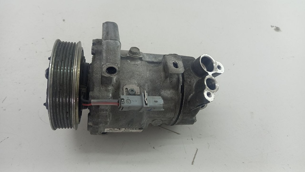 Компресор кондиціонера Renault Kangoo III 2021 926007691R