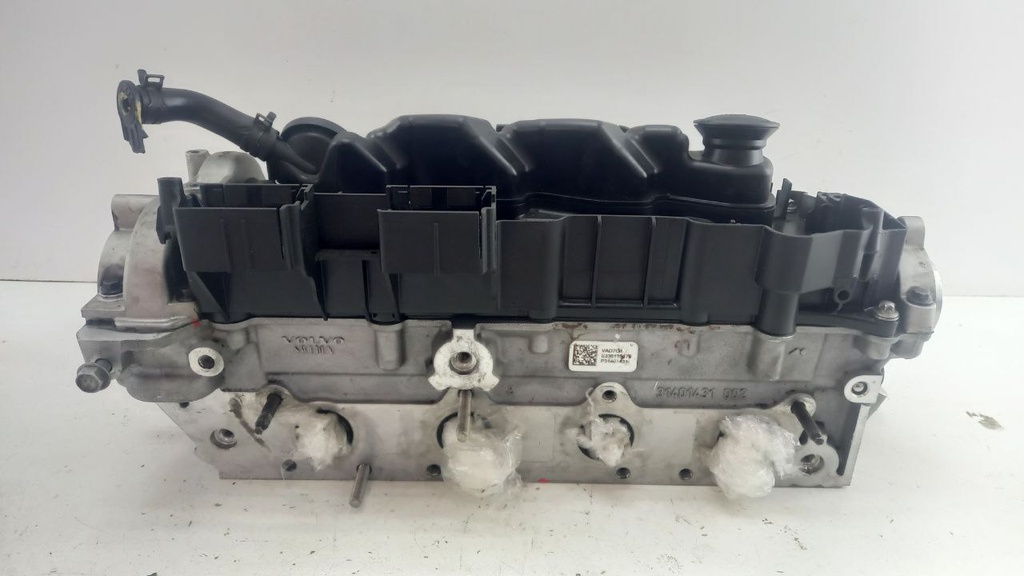 Головка блока цилиндров Volvo S60 V60 V90 XC90 XC60 2.0 D4 2012 31401431