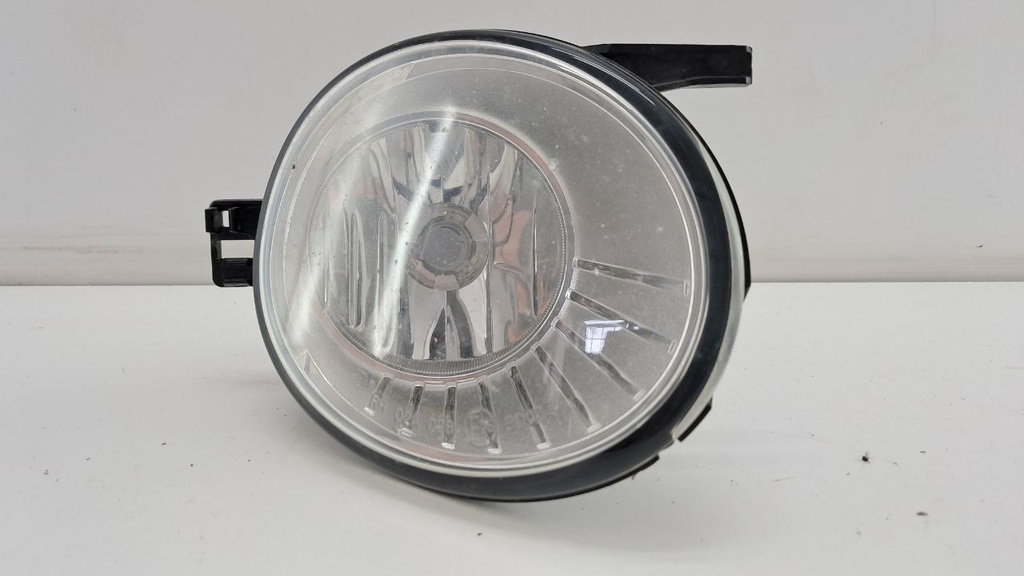 Фара протитуманна Ford S-Max 2010-2015 AM2115K201